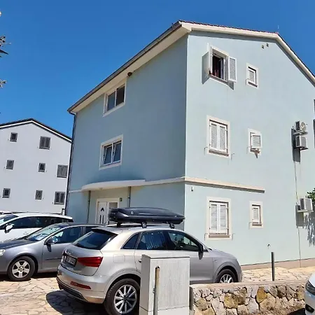 Fuer 4 Personen Ca, 55 M Sup2 In Baska, Adriakueste Kroatien Kroatische Inseln Apartment *